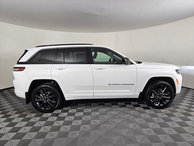 2026 Jeep Grand Cherokee Limited Reserve