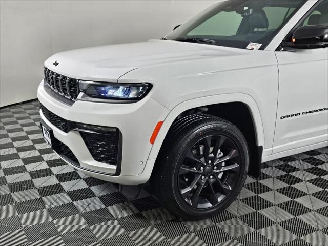 2026 Jeep Grand Cherokee Limited Reserve