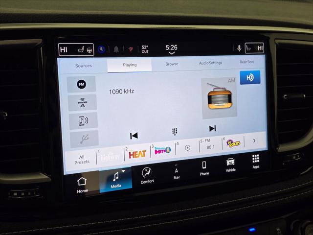 2026 Chrysler Pacifica Select AWD