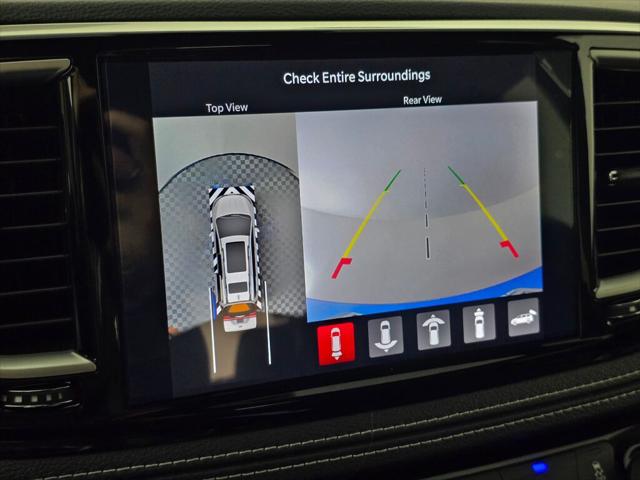 2026 Chrysler Pacifica Select AWD