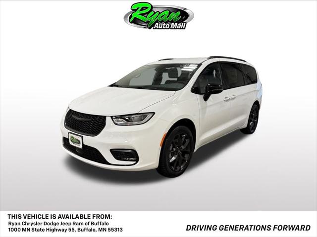 2026 Chrysler Pacifica PACIFICA SELECT AWD