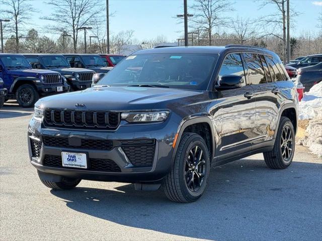 2026 Jeep Grand Cherokee GRAND CHEROKEE LAREDO ALTITUDE 4X4