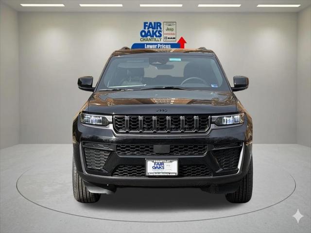 2026 Jeep Grand Cherokee GRAND CHEROKEE LAREDO ALTITUDE 4X4