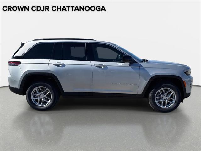 2026 Jeep Grand Cherokee GRAND CHEROKEE LAREDO 4X4