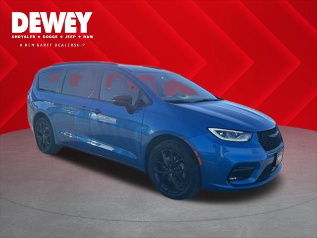 2026 Chrysler Pacifica PACIFICA SELECT AWD