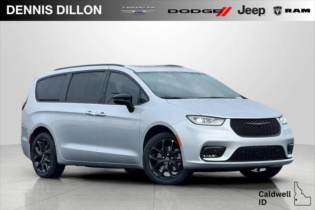 2026 Chrysler Pacifica PACIFICA LIMITED AWD