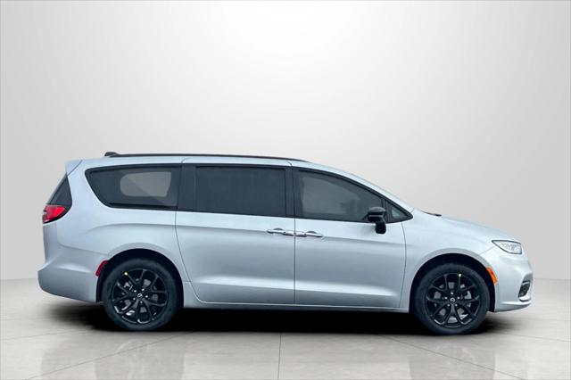2026 Chrysler Pacifica PACIFICA LIMITED AWD