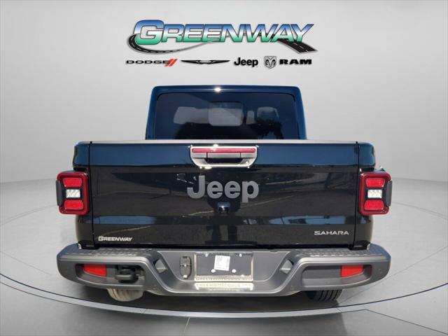 2026 Jeep Gladiator GLADIATOR SAHARA 4X4