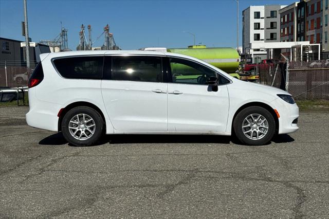 2026 Chrysler Voyager VOYAGER LX 2026 Chrysler Voyager VOYAGER LX