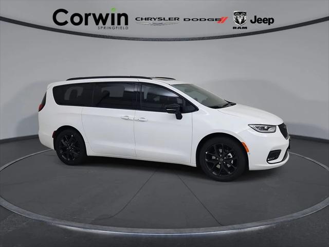 2026 Chrysler Pacifica Limited for sale in Springfield, MO
