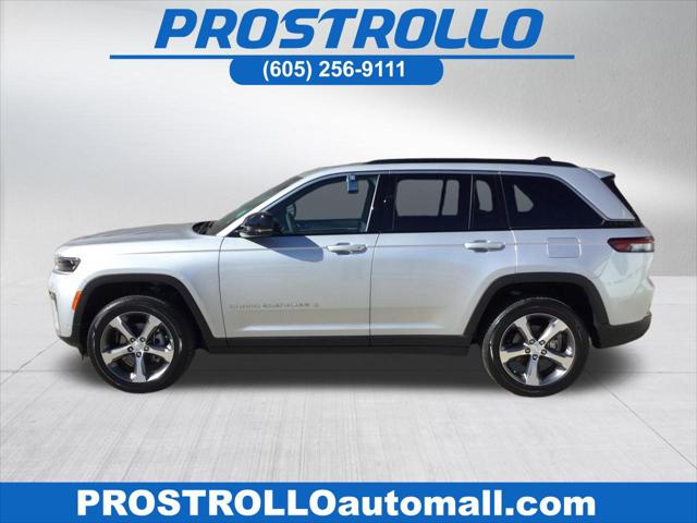 2026 Jeep Grand Cherokee GRAND CHEROKEE LIMITED 4X4