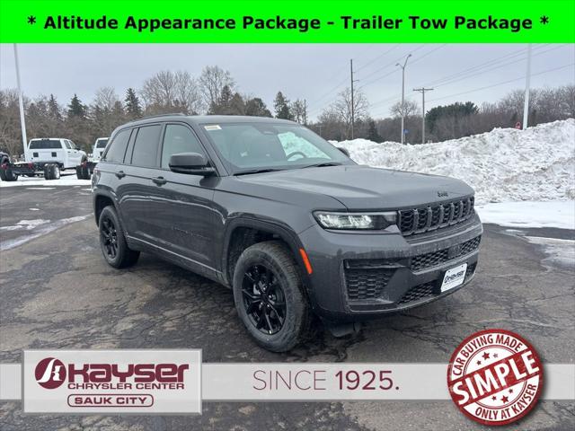 2026 Jeep Grand Cherokee GRAND CHEROKEE LAREDO ALTITUDE 4X4