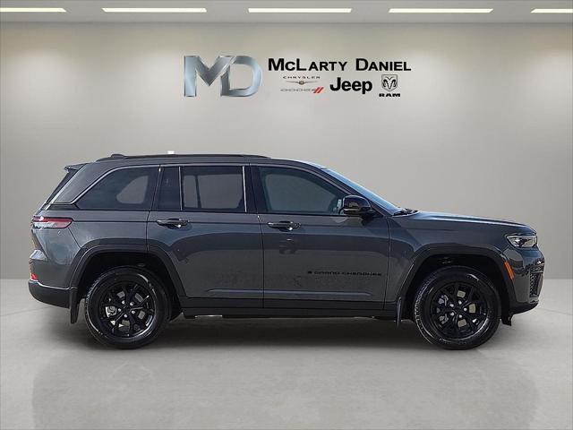 2026 Jeep Grand Cherokee Altitude 4x4