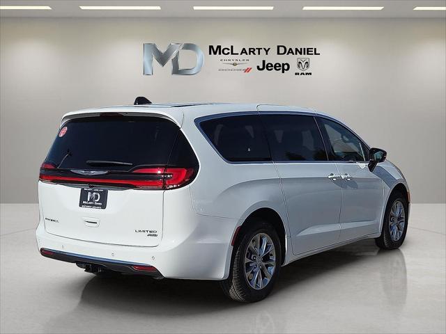 2026 Chrysler Pacifica Limited AWD
