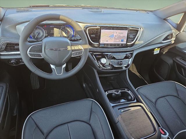 2026 Chrysler Pacifica Limited AWD