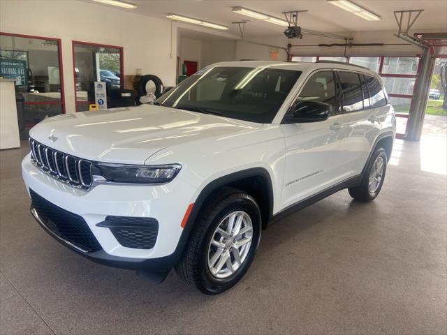 2026 Jeep Grand Cherokee Altitude 4x4