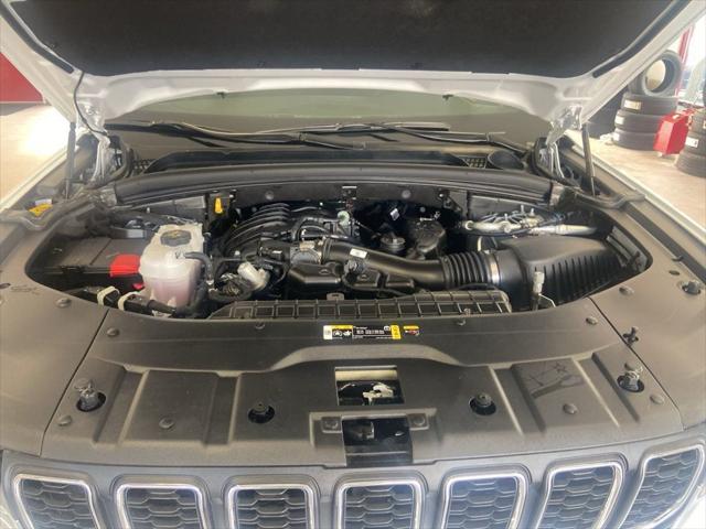 2026 Jeep Grand Cherokee Altitude 4x4