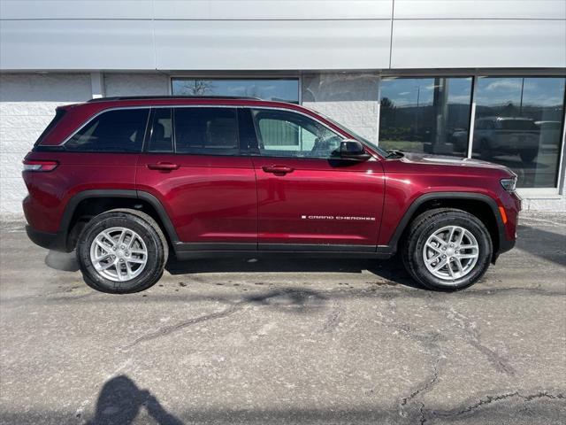 2026 Jeep Grand Cherokee GRAND CHEROKEE LAREDO X 4X4 2026 Jeep Grand Cherokee GRAND CHEROKEE LAREDO X 4X4
