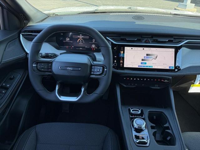 2026 Jeep Cherokee Laredo 4x4