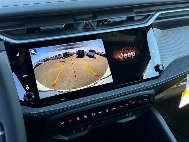 2026 Jeep Cherokee Laredo 4x4