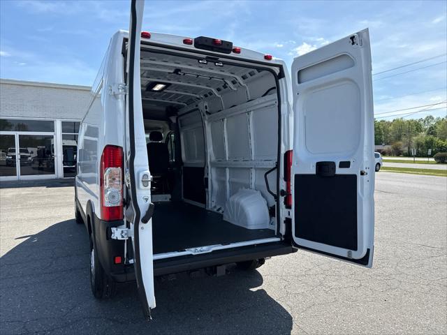 2026 Ram ProMaster Cargo Van Tradesman High Roof 159" WB w/Pass Seat