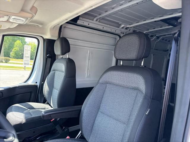 2026 Ram ProMaster Cargo Van Tradesman High Roof 159" WB w/Pass Seat