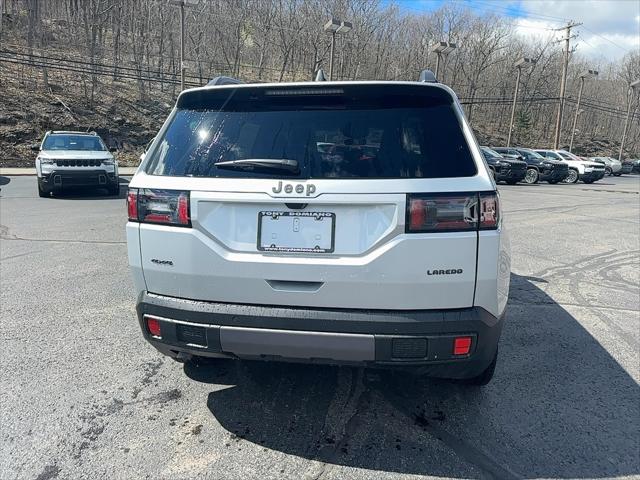 2026 Jeep Cherokee Laredo 4x4