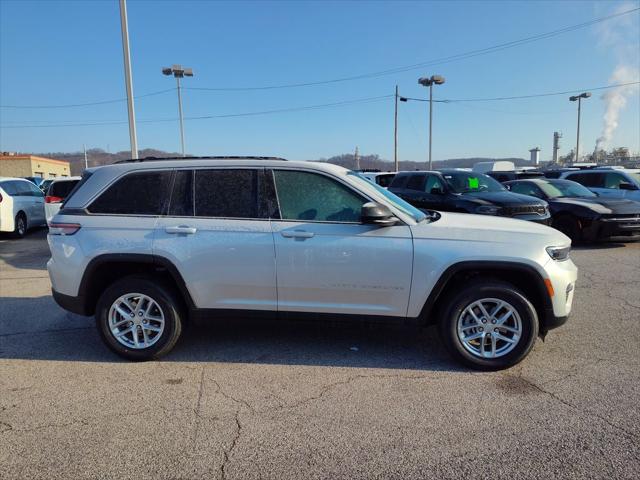 2026 Jeep Grand Cherokee GRAND CHEROKEE LAREDO X 4X4 2026 Jeep Grand Cherokee GRAND CHEROKEE LAREDO X 4X4