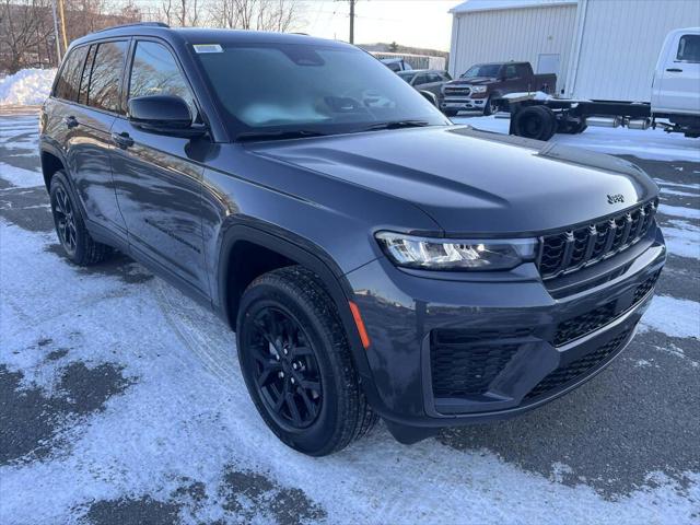 2026 Jeep Grand Cherokee GRAND CHEROKEE LAREDO ALTITUDE 4X4 2026 Jeep Grand Cherokee GRAND CHEROKEE LAREDO ALTITUDE 4X4