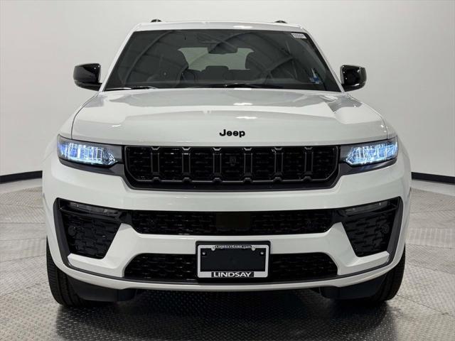 2026 Jeep Grand Cherokee GRAND CHEROKEE LIMITED RESERVE 4X4
