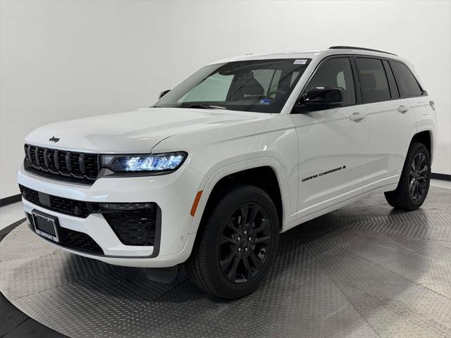 2026 Jeep Grand Cherokee GRAND CHEROKEE LIMITED RESERVE 4X4