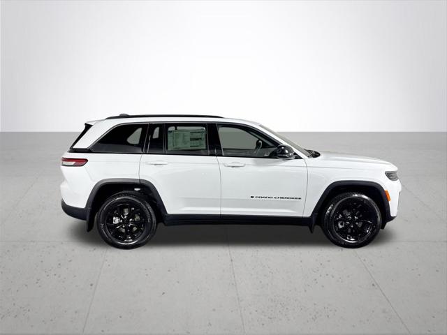 2026 Jeep Grand Cherokee Altitude 4x4