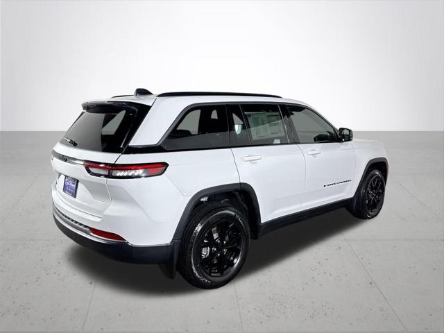2026 Jeep Grand Cherokee Altitude 4x4