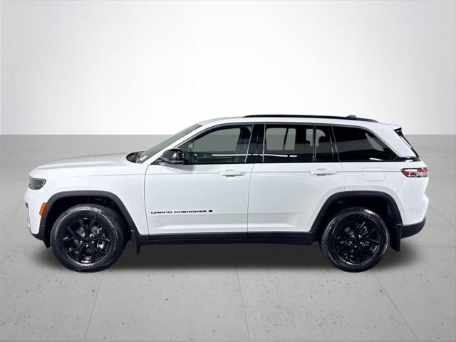 2026 Jeep Grand Cherokee Altitude 4x4