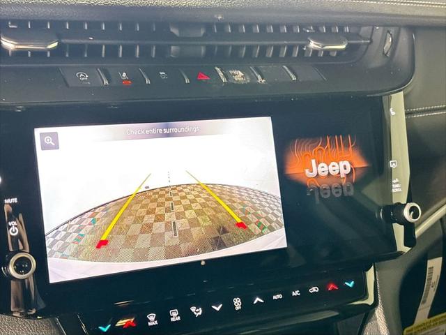 2026 Jeep Grand Cherokee Altitude 4x4