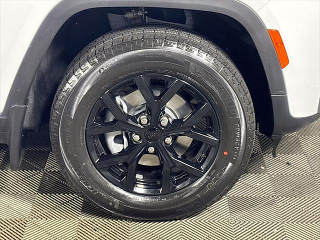 2026 Jeep Grand Cherokee Altitude 4x4