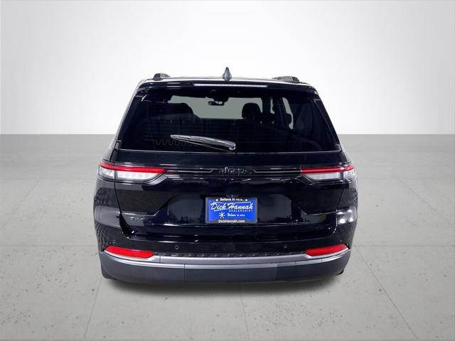2026 Jeep Grand Cherokee Altitude 4x4
