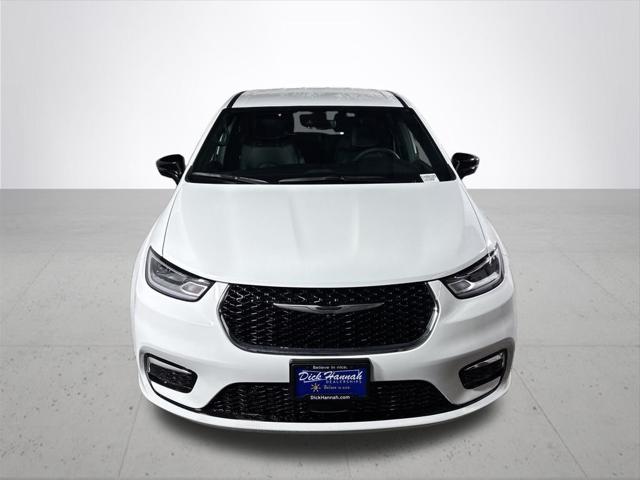 2026 Chrysler Pacifica PACIFICA SELECT AWD 2026 Chrysler Pacifica PACIFICA SELECT AWD