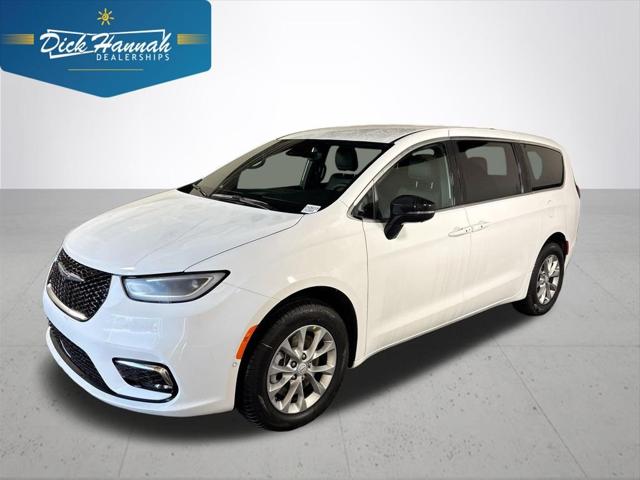 2026 Chrysler Pacifica PACIFICA SELECT AWD