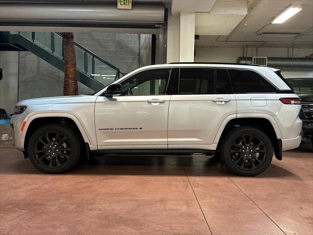 2026 Jeep Grand Cherokee GRAND CHEROKEE LIMITED RESERVE 4X4