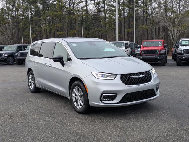 2026 Chrysler Pacifica PACIFICA SELECT AWD