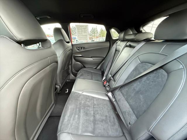 2023 Hyundai Kona Base