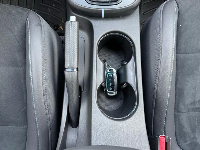 2023 Hyundai Kona Base