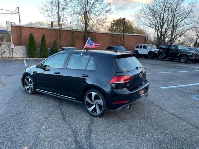 2019 Volkswagen Golf GTI 2.0T SE