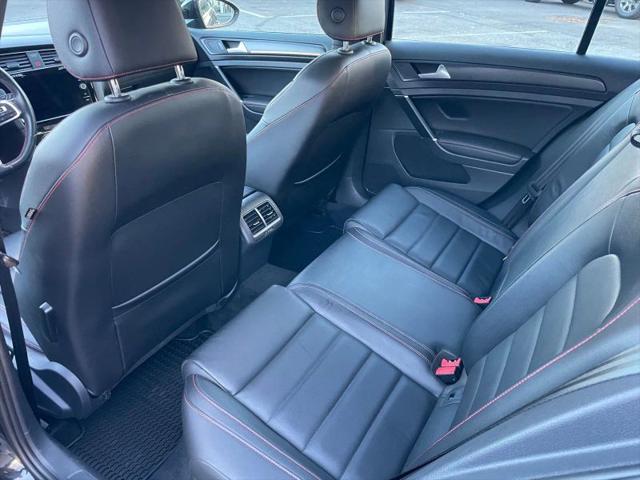 2019 Volkswagen Golf GTI 2.0T SE