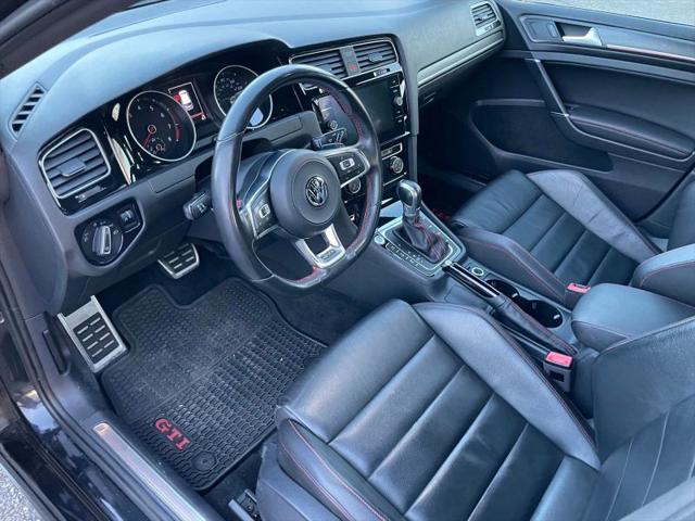 2019 Volkswagen Golf GTI 2.0T SE