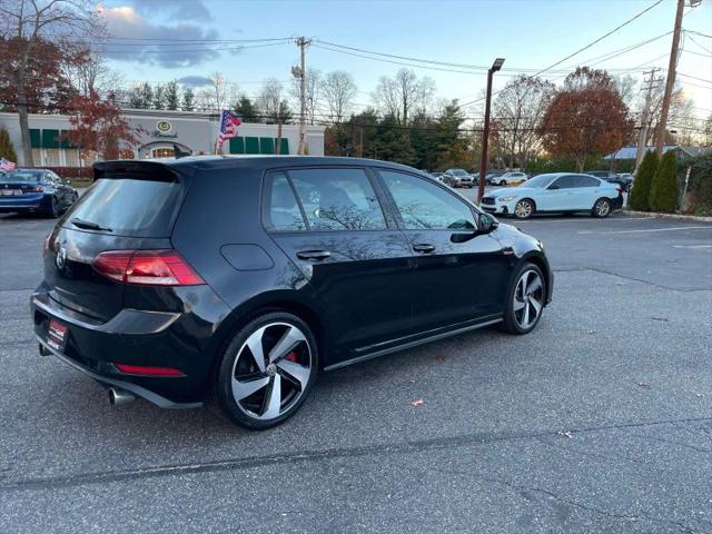 2019 Volkswagen Golf GTI 2.0T SE