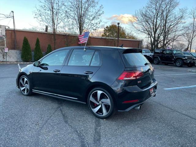 2019 Volkswagen Golf GTI 2.0T SE