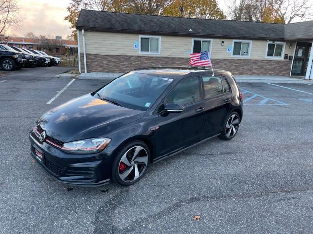 2019 Volkswagen Golf GTI 2.0T SE