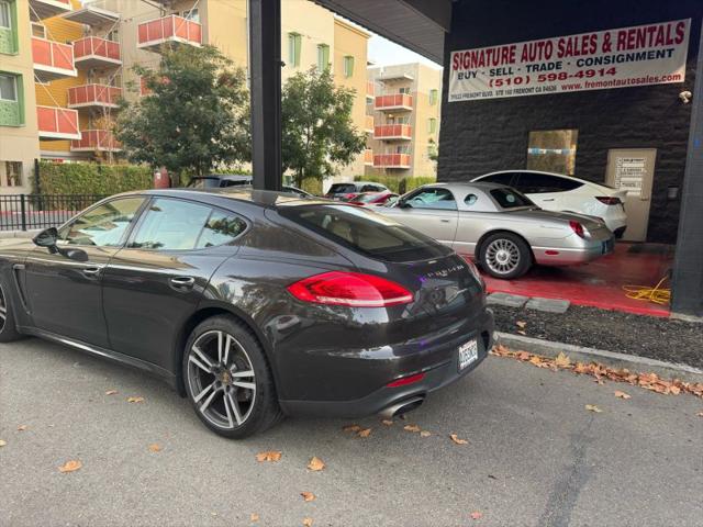 2014 Porsche Panamera Base
